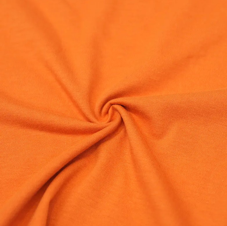 Comment ce tissu de t-shirt en jersey en bambou viscose / en coton biologique peut-il conserver sa forme et sa qualité pendant une utilisation à long terme?